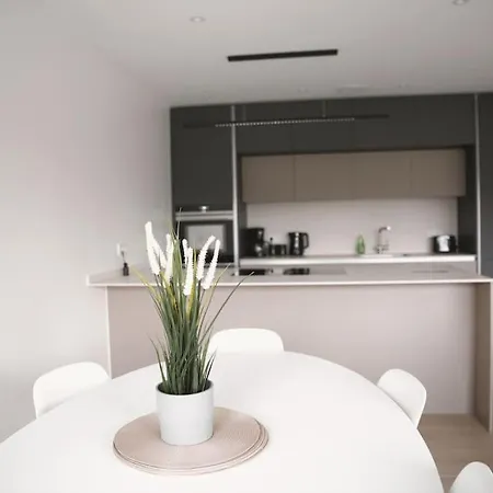 Beautiful 2br In Kirchberg Apartment Luxemburg