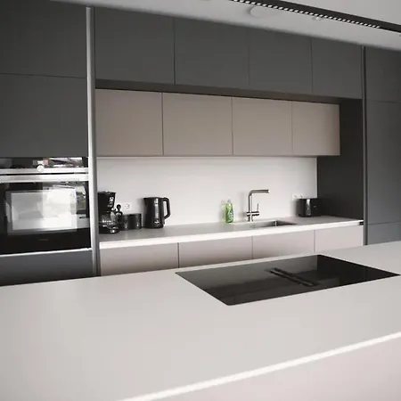 Apartment Beautiful 2br In Kirchberg *