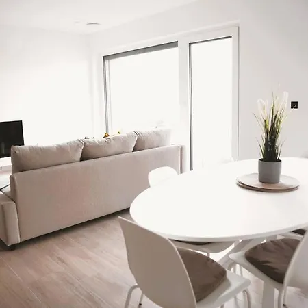 Beautiful 2br In Kirchberg Luxemburg